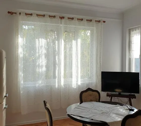 Boho Chic 2 Free Parking *